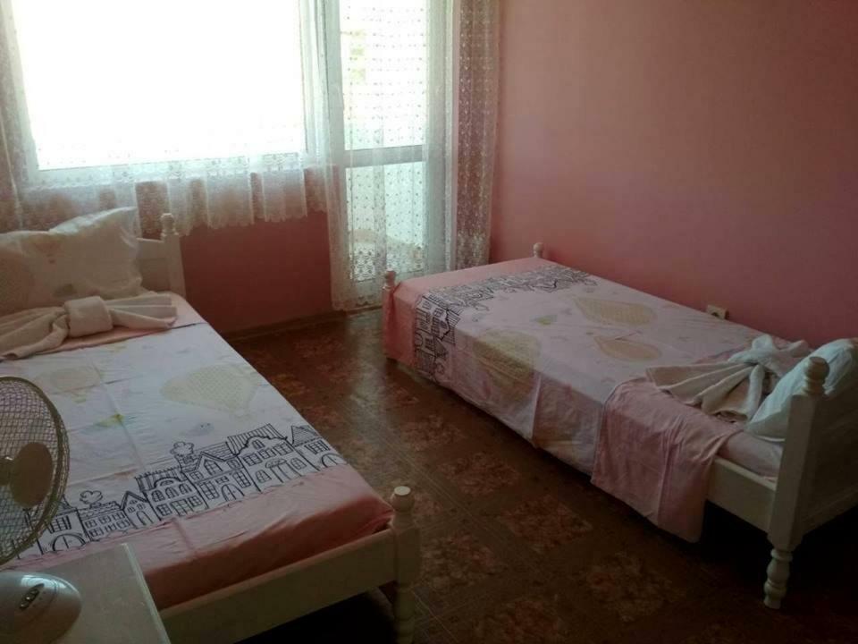 Zafi'S House Apartman Csernomorec Kültér fotó